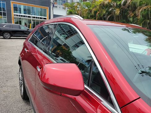 Used 2024 Cadillac XT4 Premium Luxury FWD image 6