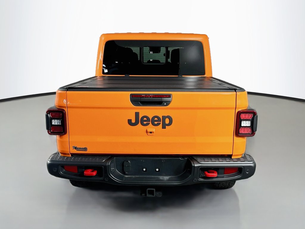 Used 2025 Jeep Gladiator Rubicon AWD/4WD image 6