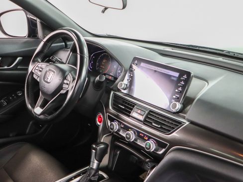 Used 2022 Honda Accord Sport image 25