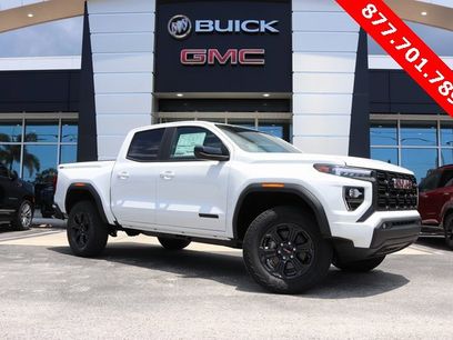 New 2025 GMC Canyon Elevation w/ Convenience Package