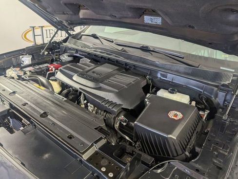 Used 2024 Nissan Titan PRO-4X w/ Pro-4x Convenience Package AWD/4WD image 37