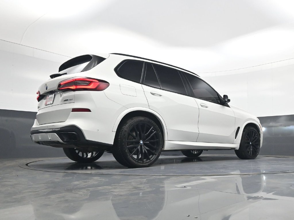 Used 2022 BMW X5 sDrive40i w/ M Sport Package RWD image 23