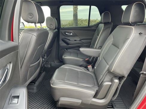 Used 2022 Chevrolet Traverse Premier w/ Redline Edition image 26