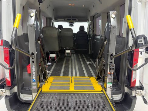 Used 2020 Ford Transit 350 XL RWD image 31