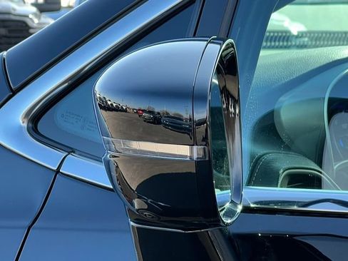 New 2026 Chrysler Pacifica Select image 41