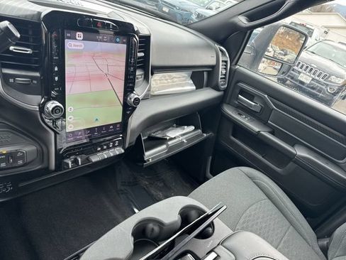 Certified 2026 RAM 2500 Big Horn AWD/4WD image 27