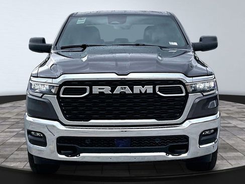 New 2026 RAM 1500 4x4 Crew Cab image 28