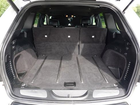Used 2017 Jeep Grand Cherokee Limited RWD image 26