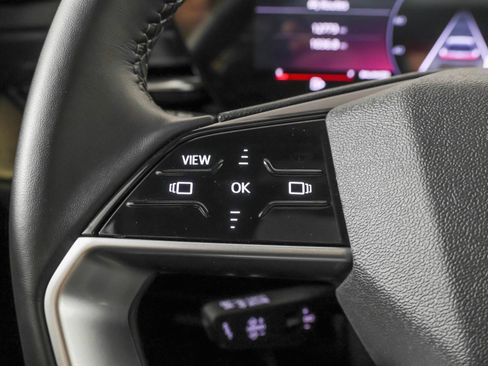 Used 2025 Audi Q5 Premium w/ Convenience Package AWD/4WD image 28