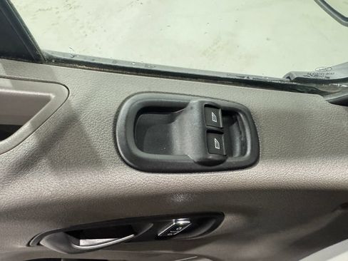 Used 2024 Ford Transit 350 XLT RWD image 16
