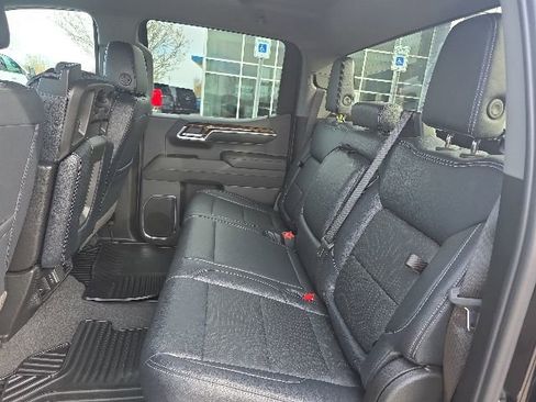 Used 2024 GMC Sierra 1500 Elevation AWD/4WD image 18