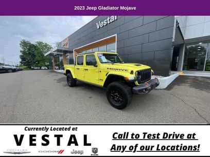 Used 2023 Jeep Gladiator Mojave w/ LED Lighting Group