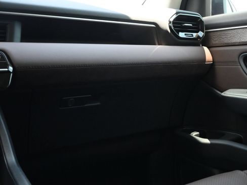 Used 2026 Honda Pilot Elite image 9