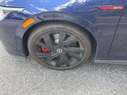 Used 2023 Volkswagen GTI SE w/ SE Leather Package FWD image 10