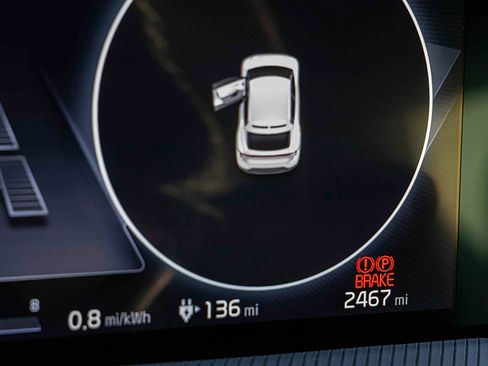 Certified 2024 Kia EV6 GT-Line image 10