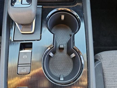 Used 2023 Nissan Rogue SV image 22