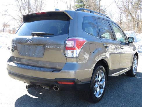 Used 2018 Subaru Forester 2.5i Touring image 5