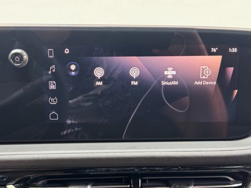 Used 2024 Buick Envista Sport Touring w/ Convenience I Package FWD image 24
