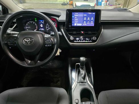 Used 2023 Toyota Corolla LE image 18