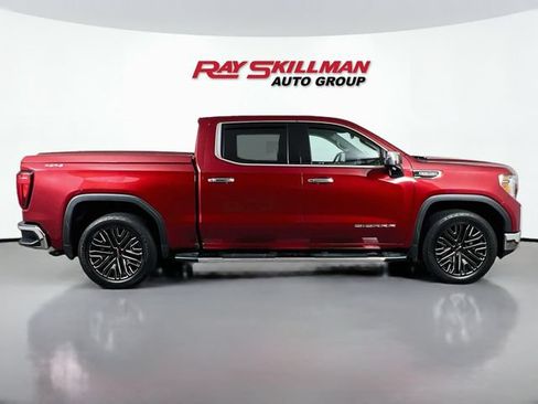 Used 2019 GMC Sierra 1500 SLT w/ SLT Premium Package AWD/4WD image 8