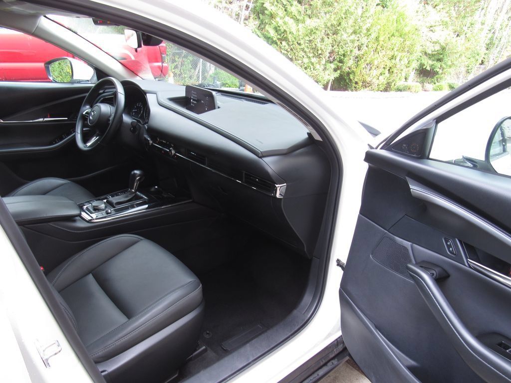 Used 2025 MAZDA CX-30 AWD 2.5 S w/ Preferred Package image 18