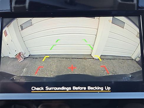 Used 2023 Subaru Crosstrek 2.0i Premium image 24