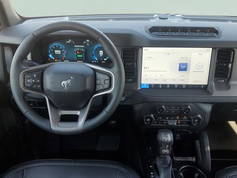 New 2025 Ford Bronco Badlands image 23