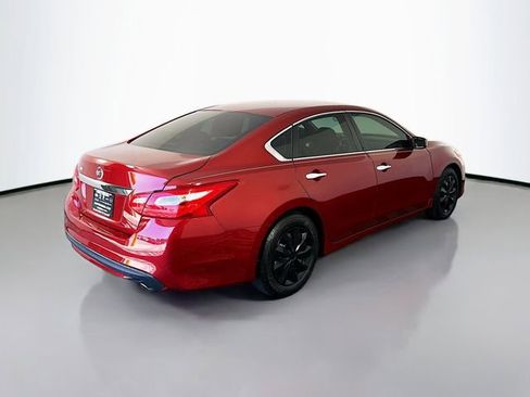 Used 2017 Nissan Altima 2.5 S w/ Power Driver Seat Package FWD image 7