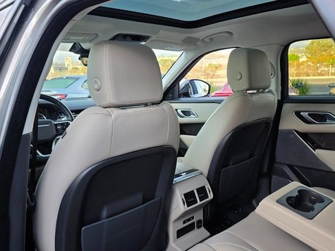 Used 2022 Land Rover Range Rover Velar S image 19