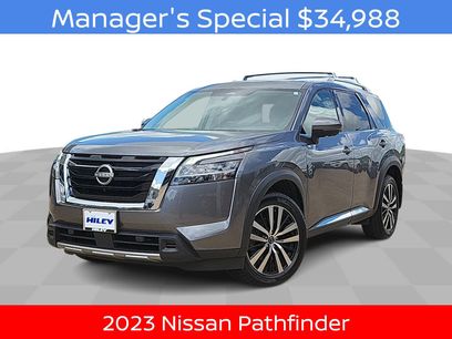 Used 2023 Nissan Pathfinder Platinum