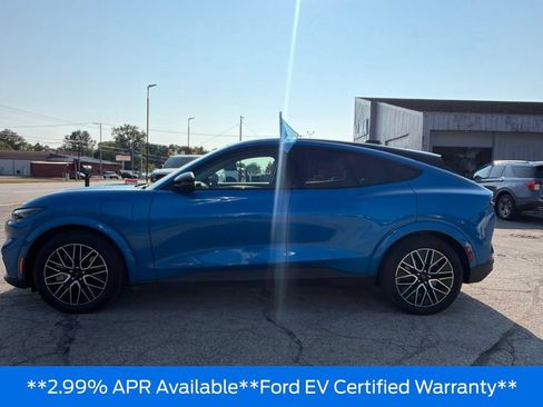 Used 2025 Ford Mustang Mach-E Premium AWD/4WD image 28