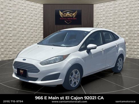 Used 2016 Ford Fiesta SE FWD image 1