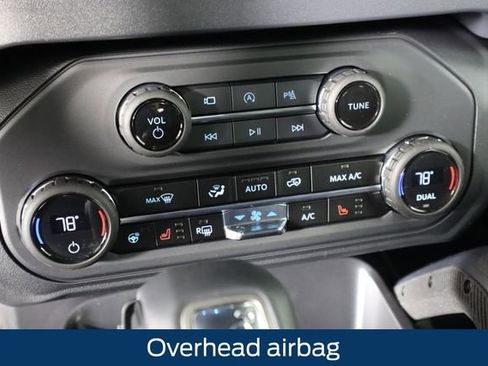 New 2025 Ford Bronco Badlands image 36