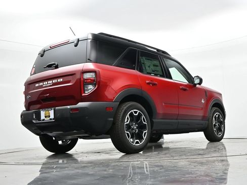 New 2025 Ford Bronco Sport Outer Banks w/ Outer Banks Tech Package+ image 25