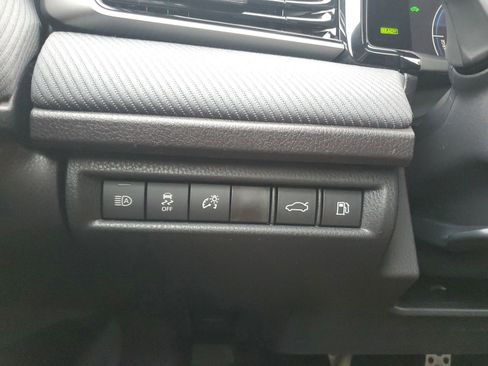 New 2026 Toyota Camry SE image 21