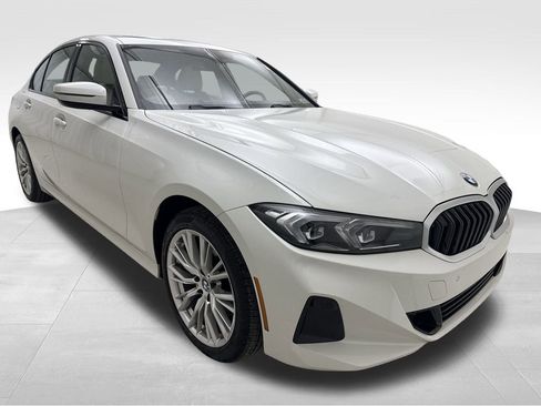 Certified 2023 BMW 330i xDrive Sedan w/ Driving Assistance Package image 2