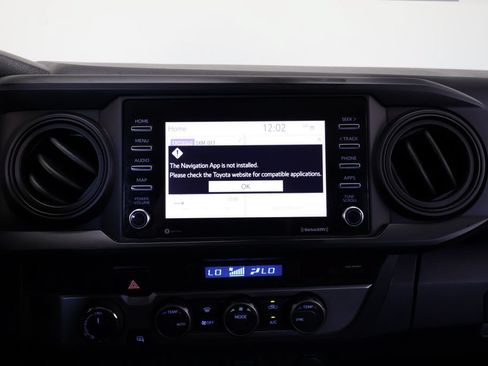 Used 2021 Toyota Tacoma SR AWD/4WD image 30