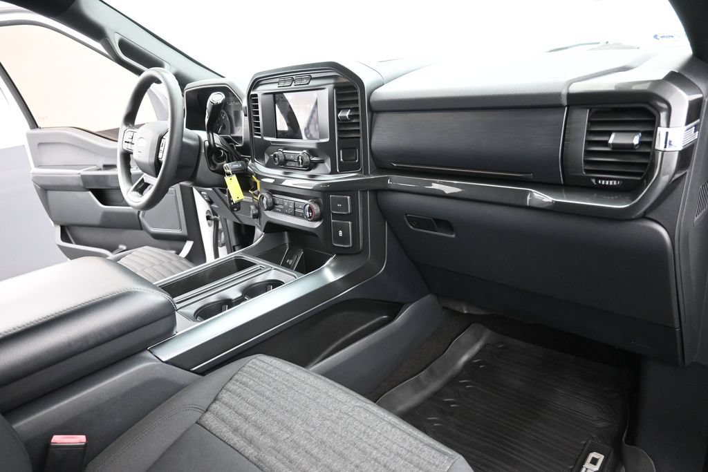 Used 2021 Ford F150 XL w/ STX Appearance Package RWD image 6