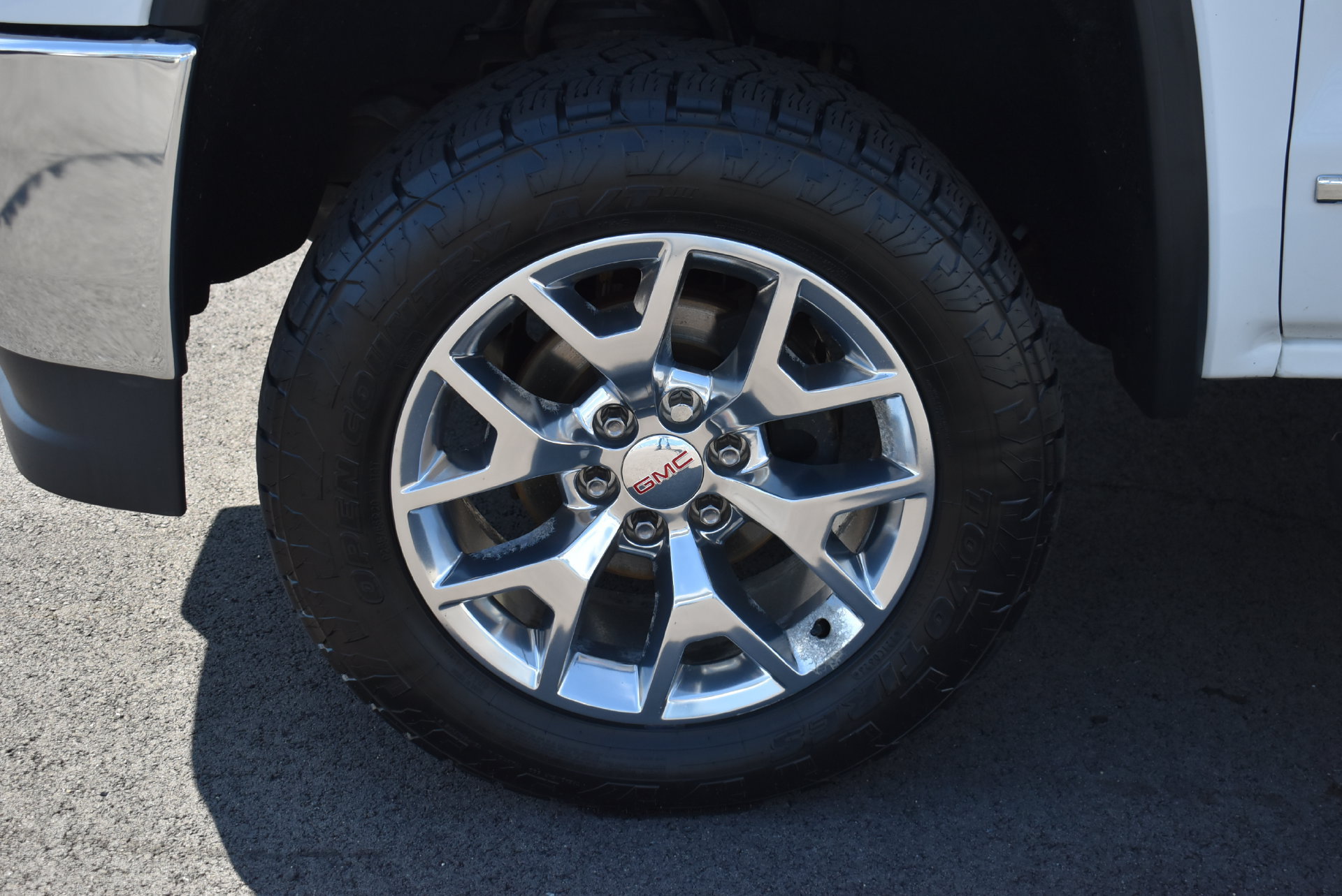 Used 2017 GMC Sierra 1500 SLT w/ SLT Premium Package AWD/4WD image 11