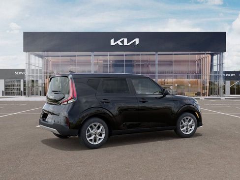 New 2025 Kia Soul LX w/ LX Technology Package image 6