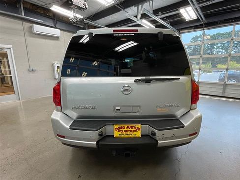 Used 2012 Nissan Armada Platinum AWD/4WD image 4