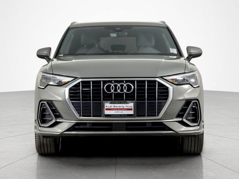 Used 2021 Audi Q3 2.0T Premium w/ Convenience Package AWD/4WD image 8