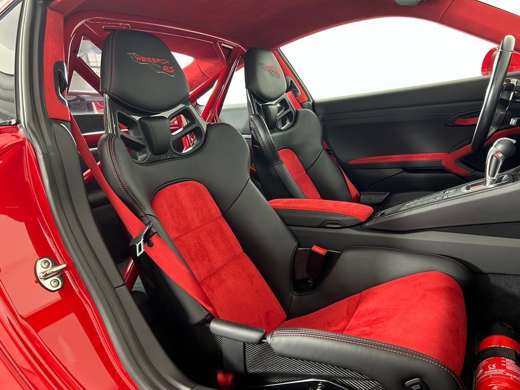 Certified 2018 Porsche 911 GT2 RS w/ Weissach Package RWD image 24