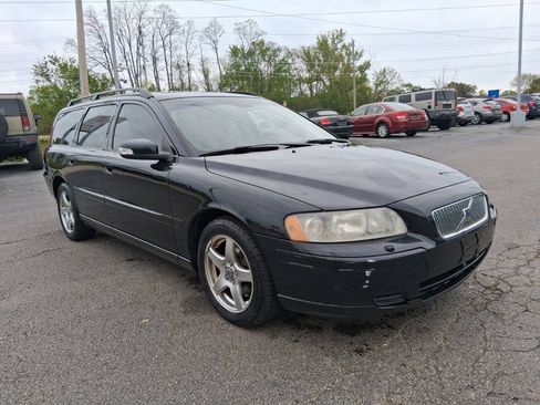 Used 2007 Volvo V70 2.4 FWD image 3