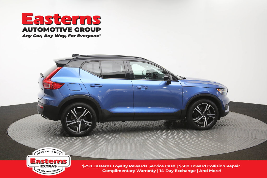 Used 2020 Volvo XC40 T5 R-Design AWD/4WD image 45