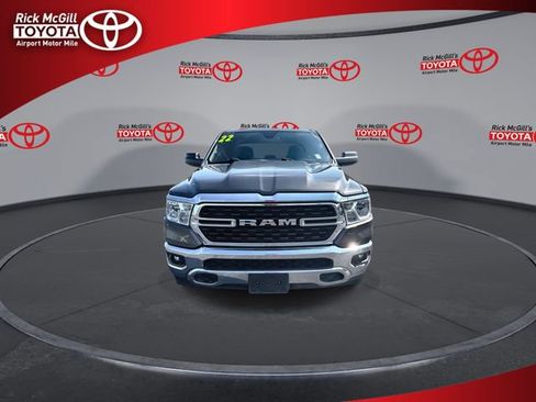 Used 2022 RAM 1500 Big Horn AWD/4WD image 3