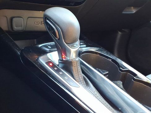 Used 2024 Chevrolet Trax LT image 15