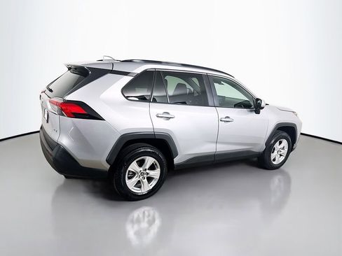 Certified 2021 Toyota RAV4 XLE w/ Convenience Package FWD image 7