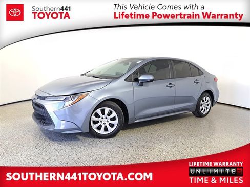 Used 2020 Toyota Corolla LE image 1