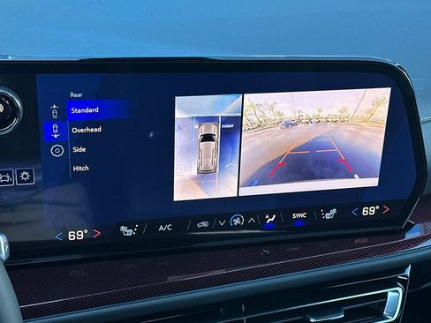 New 2026 Chevrolet Traverse Z71 w/ Driver Confidence Package image 21